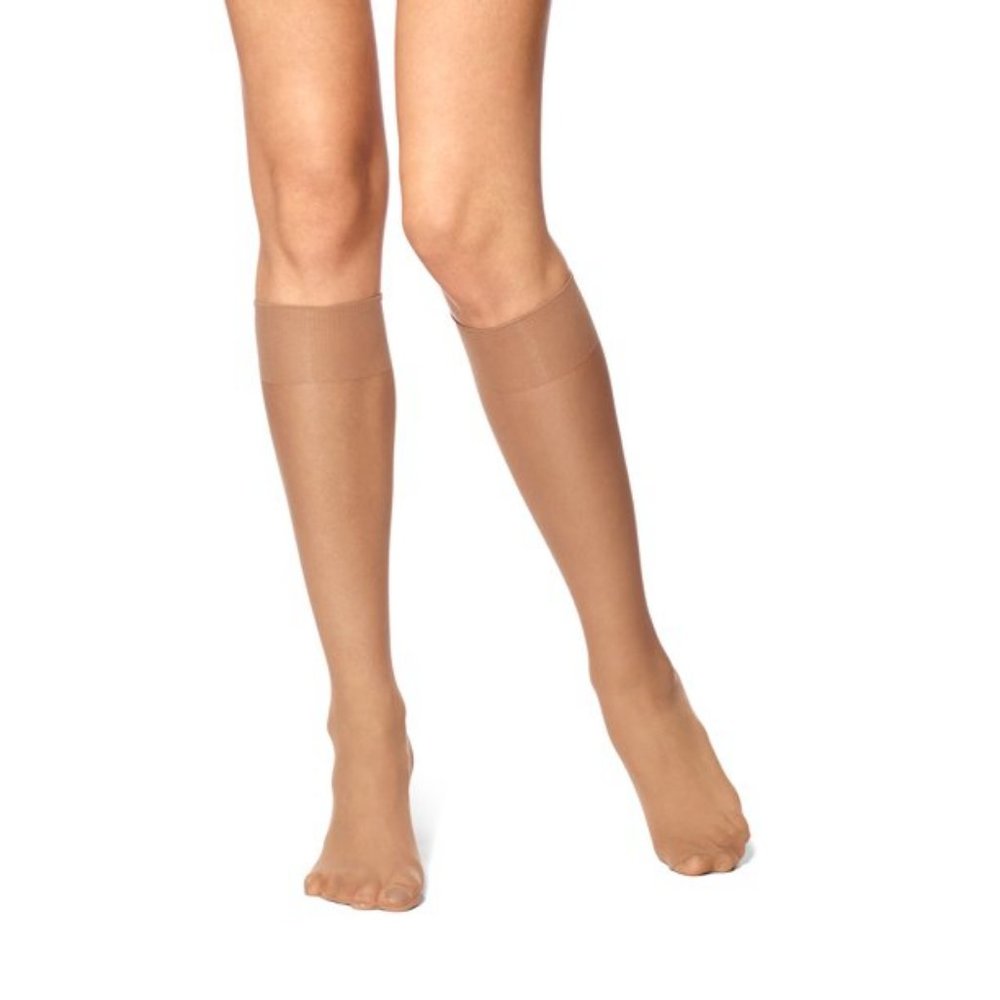 No Nonsense Tan Knee High Pantyhose 8 Pair Value Pack Size M/L